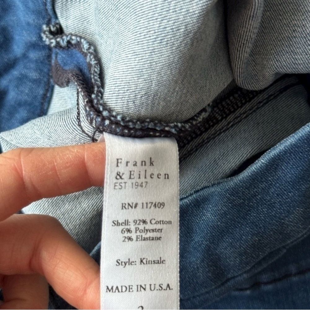 FRANK & EILEEN Kinsale Pants in 1977 Medium Wash Size 2 -- Missing Button - Picture 8 of 8
